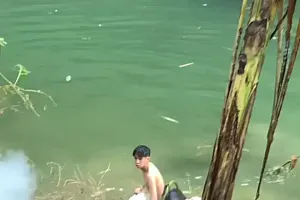 7名高中生跳河取水救火!后续来了
