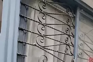 “换脸”大盗连入4户人家卷走10余万元财物……