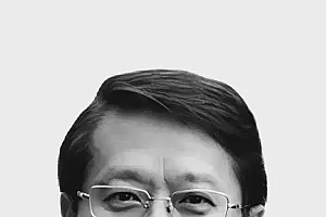 钟南山发文悼念:痛悼我的学生,更是挚友——沈华浩教授