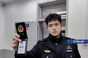 1998年出生的他,带徒弟了!