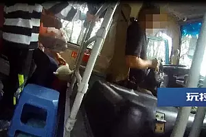 听到一次记12分时,他急了!“我有特殊情况,能不能放过我一次?”