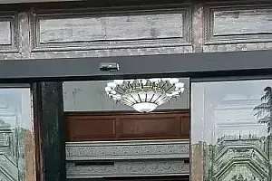 “男子打球被猫绊倒投喂者赔24万”一案今天再审!被告方提交新证据
