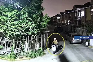 撬开20余个电动车充电投币箱,男子盗得700多枚1元硬币被刑拘