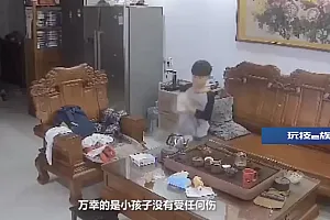 保温杯摇晃几下,瞬间炸开!很多人也在用,千万别这样做