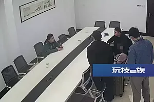 截住了!满满一箱现金!