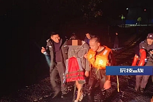 事发凌晨,一男子在河水中命悬一线 民警毅然跳进河中