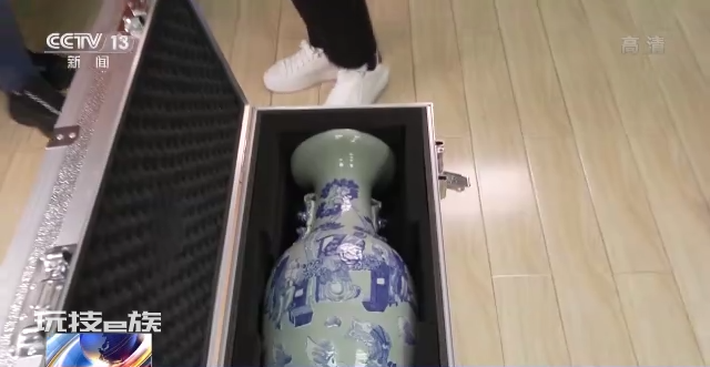 长江口沉没百余年的古船露真容 已出水600余件文物