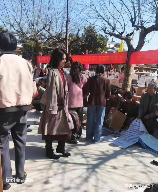 赵丽颖新电影片场路透 网友:姐姐生图杀我