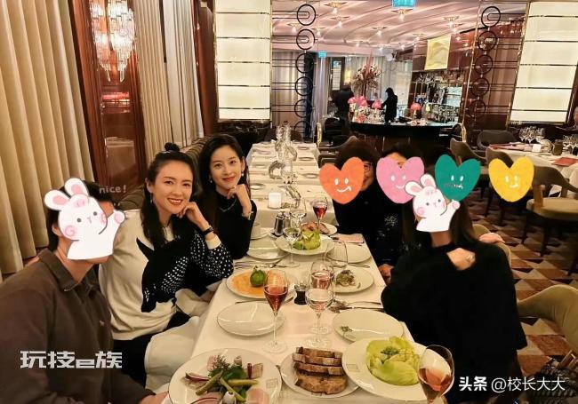 章子怡章泽天聚餐合照 网友:美女姐姐贴贴
